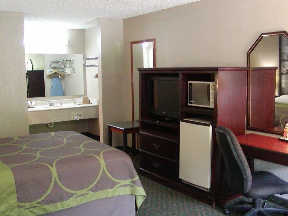 Super 8 By Wyndham Bossier City/Shreveport Area Exterior foto